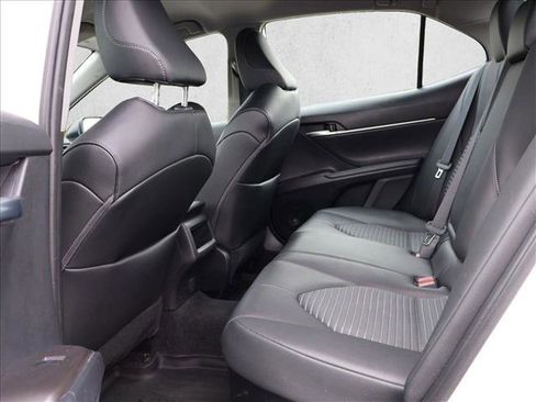 Used 2022 Toyota Camry SE FWD image 22