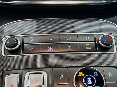 Used 2022 Hyundai Santa Fe SEL image 13