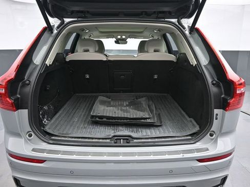 Used 2024 Volvo XC60 B5 Ultimate w/ Protection Package Premier image 27