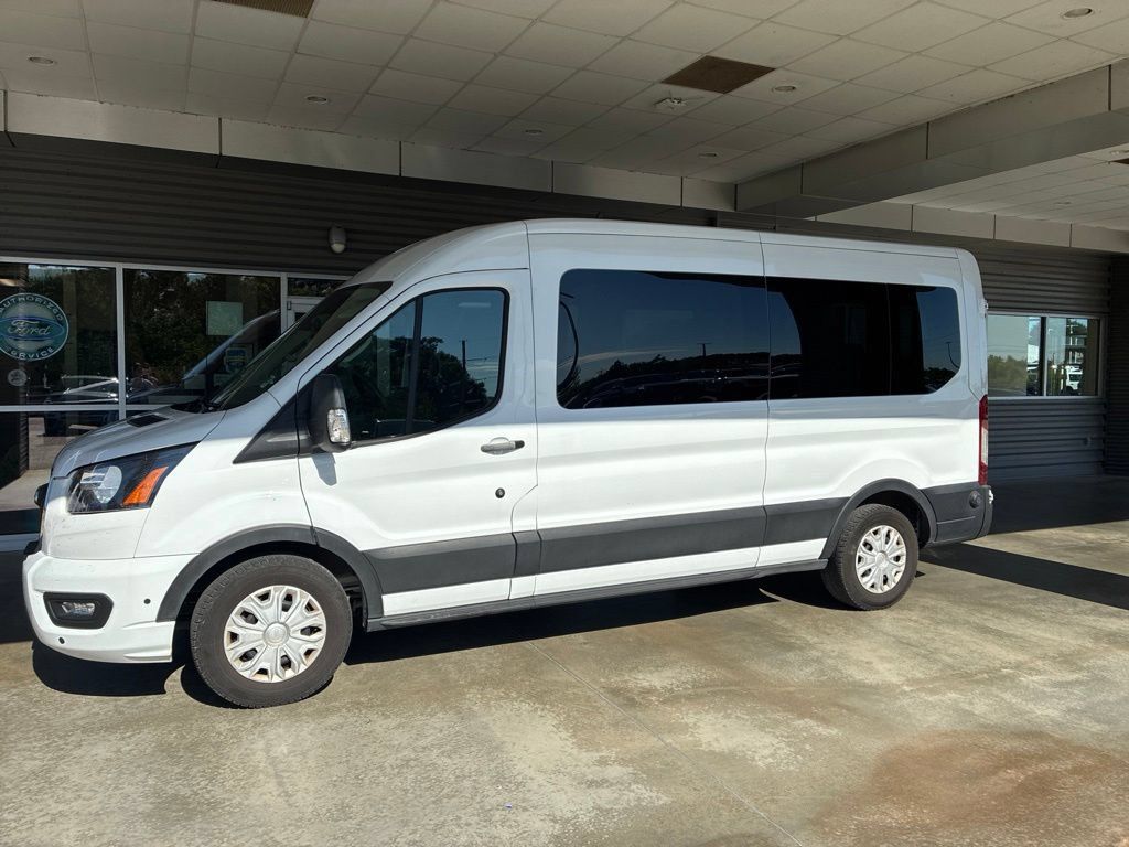 Used 2024 Ford Transit 350 XLT RWD image 2