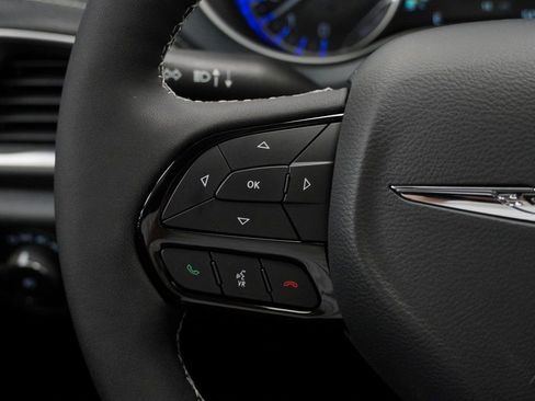 New 2026 Chrysler Pacifica Limited image 27