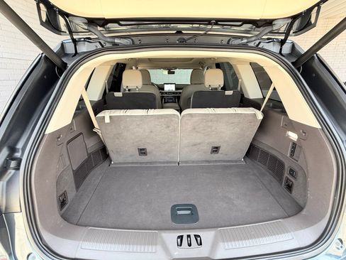 Used 2023 Lincoln Aviator Reserve w/ Elements Package Plus AWD/4WD image 21