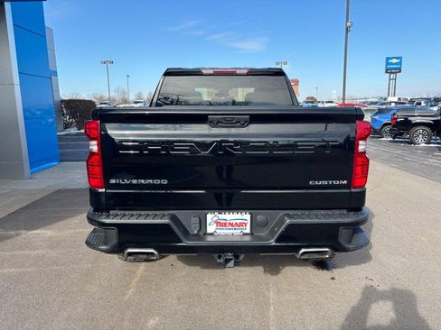 Used 2022 Chevrolet Silverado 1500 Custom Trail Boss image 4