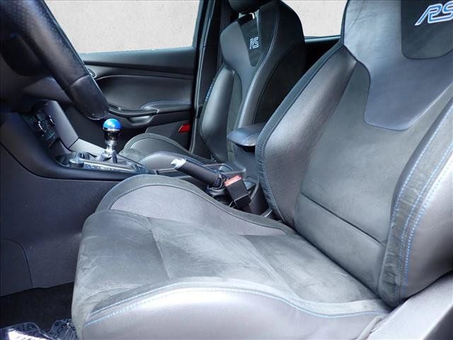 Used 2017 Ford Focus RS AWD/4WD image 11