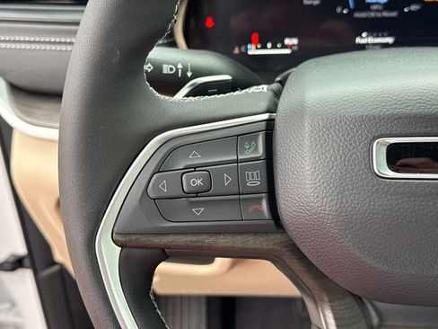 New 2026 Jeep Grand Cherokee Limited image 31