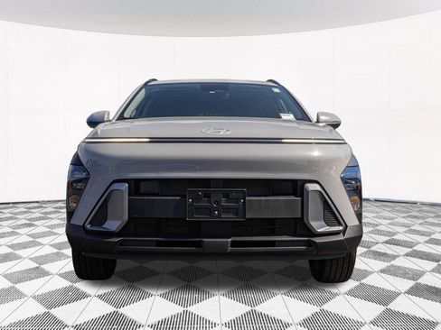 Certified 2025 Hyundai Kona SEL AWD/4WD image 5