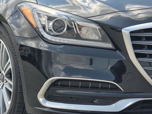 Used 2018 Genesis G80 3.8 RWD image 7