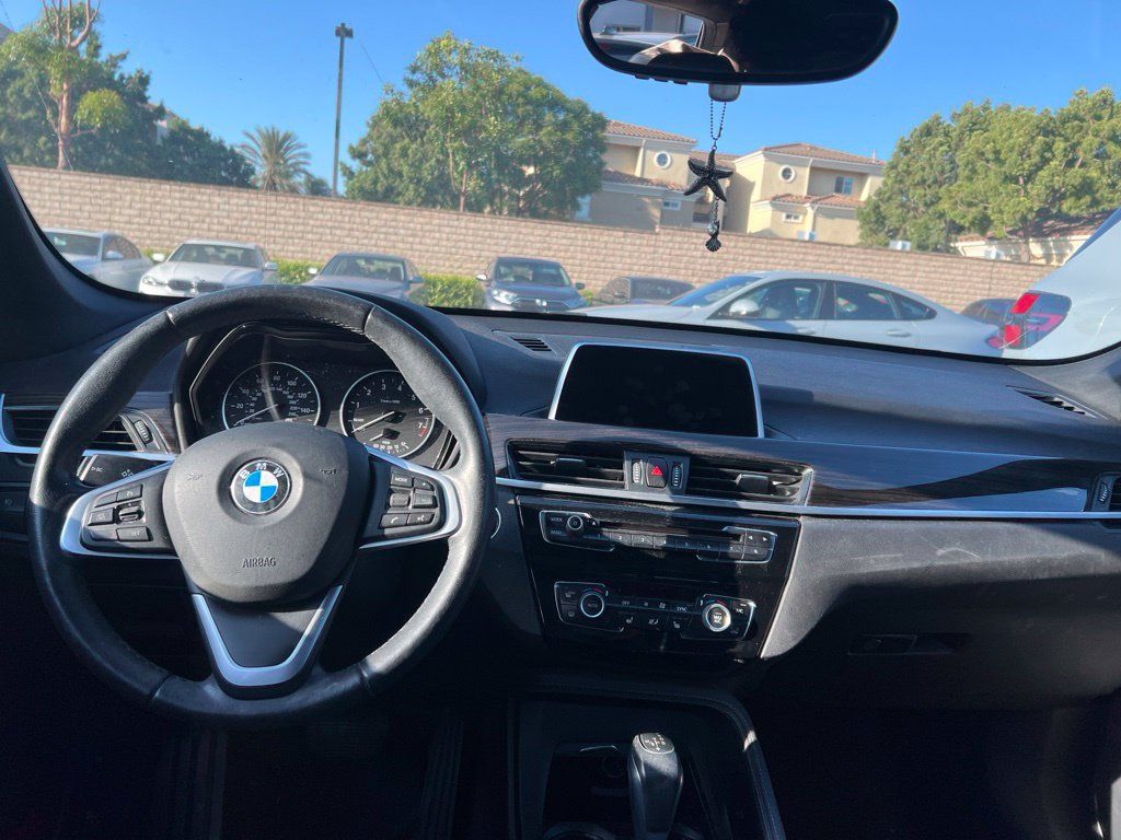 Used 2018 BMW X1 sDrive28i FWD image 10