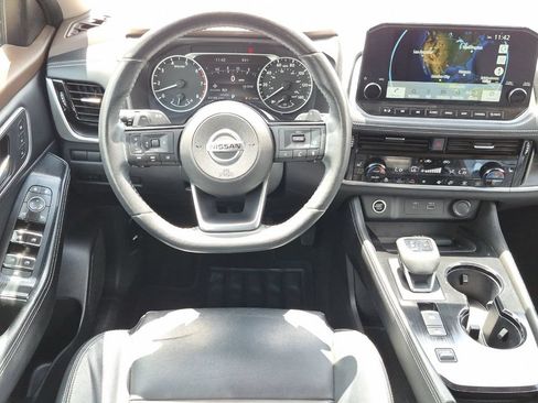 Used 2021 Nissan Rogue SL w/ Premium Package FWD image 14