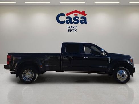 Used 2019 Ford F450 Platinum w/ Platinum Ultimate Package image 2