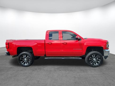 Used 2018 Chevrolet Silverado 1500 LT w/ All Star Edition AWD/4WD image 19