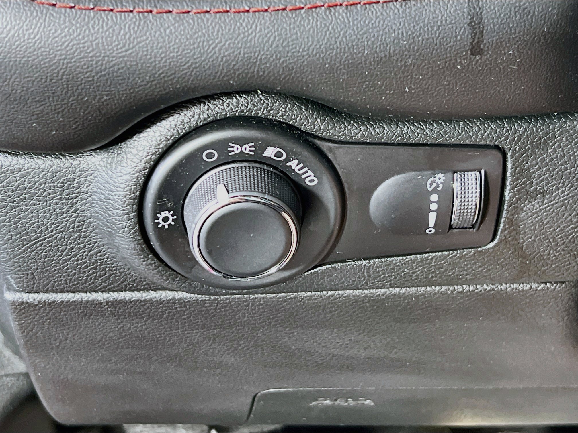Used 2023 Dodge Durango GT AWD/4WD image 10