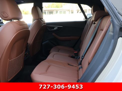 Used 2023 Audi Q8 Premium Plus image 16