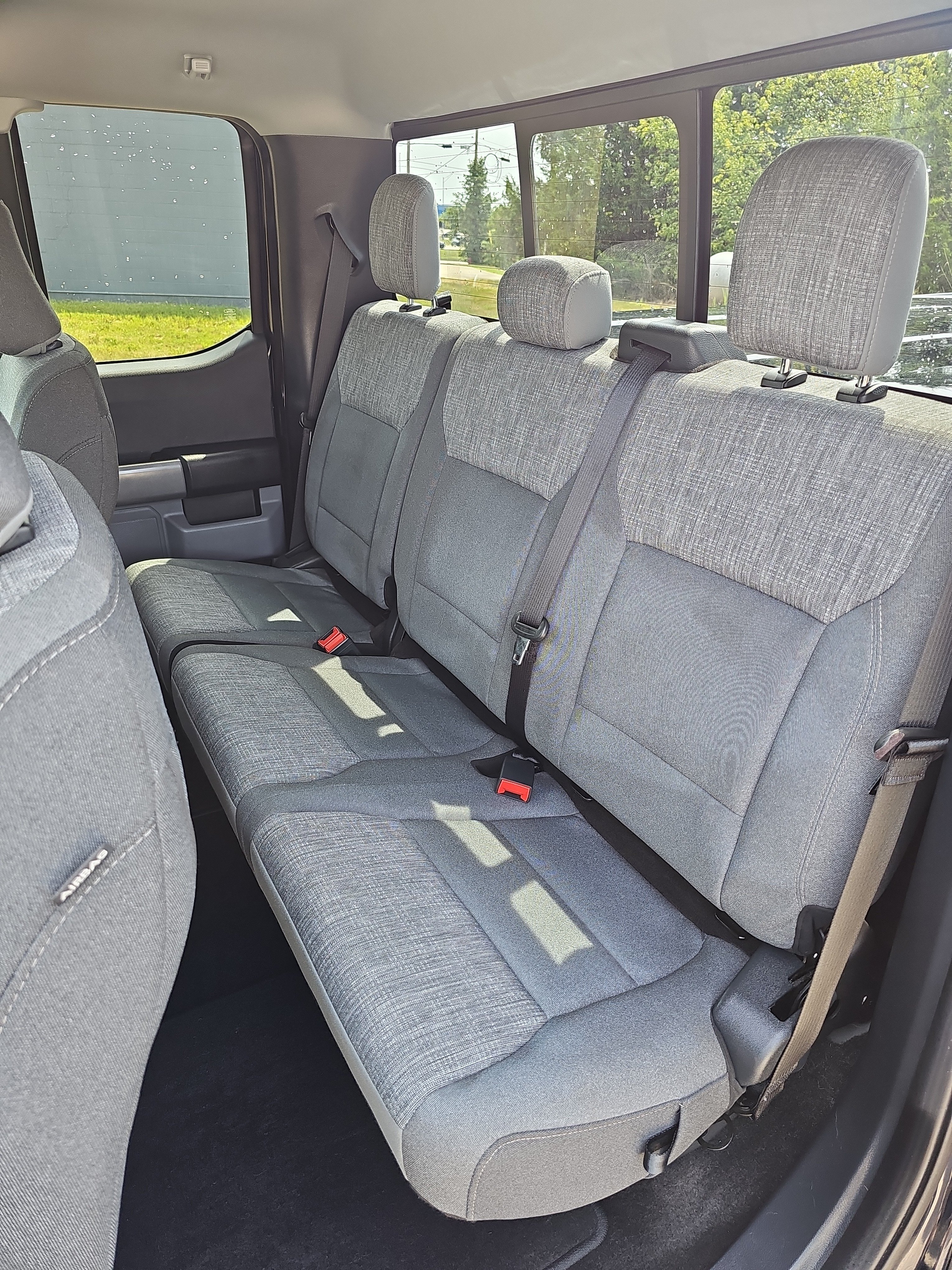 Used 2022 Ford F150 XLT w/ Equipment Group 302A High RWD image 15