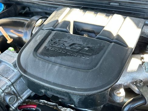 Used 2011 GMC Sierra 3500 SLT image 25