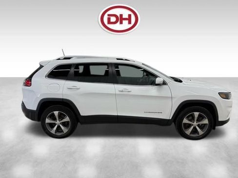 Used 2020 Jeep Cherokee Limited image 2