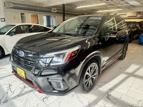 Used 2024 Subaru Forester Sport AWD/4WD image 3