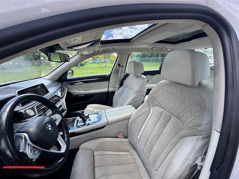 Used 2016 BMW 740i RWD image 16