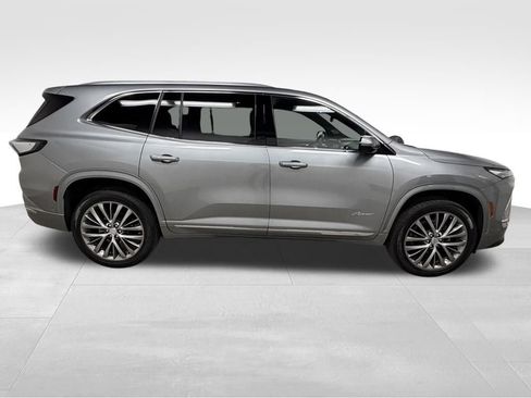 Certified 2025 Buick Enclave Avenir w/ Super Cruise Package AWD/4WD image 11