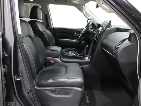 Used 2024 INFINITI QX80 Luxe image 33