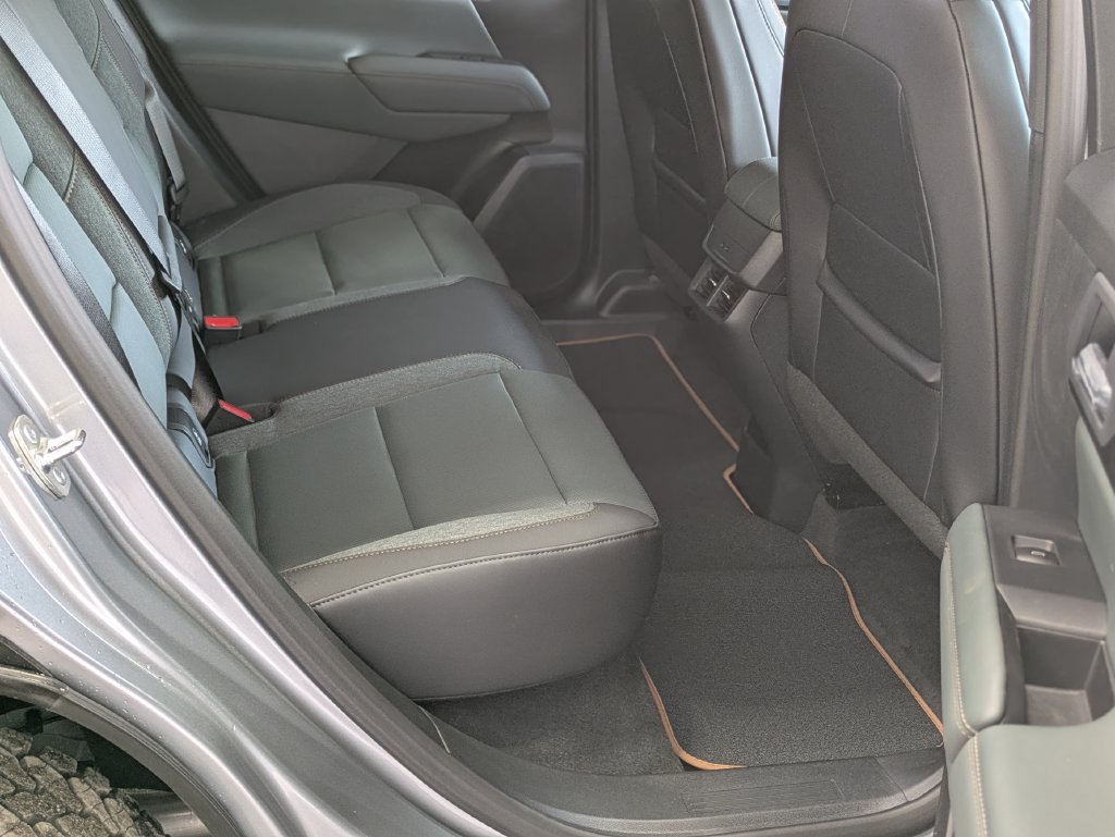 New 2026 GMC Terrain AT4 AWD/4WD image 40