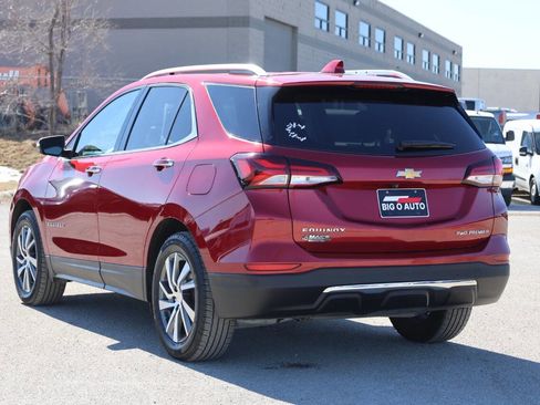 Used 2024 Chevrolet Equinox Premier image 11