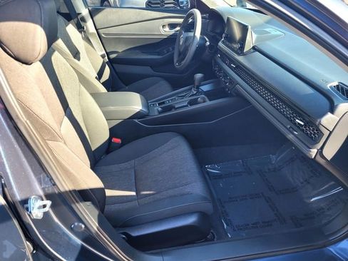 Used 2025 Honda Accord SE image 20