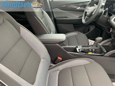 New 2026 Chevrolet TrailBlazer LT image 11