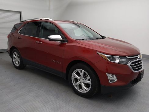 Used 2020 Chevrolet Equinox Premier FWD image 11