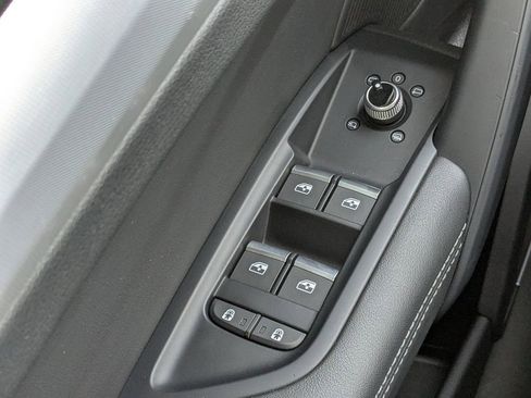 Used 2023 Audi Q5 2.0T Premium Plus image 28