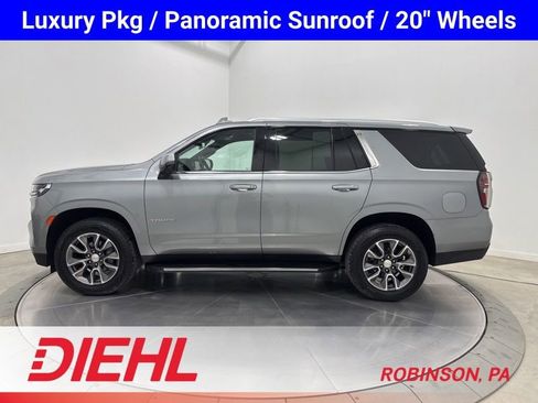 Used 2023 Chevrolet Tahoe LT w/ Luxury Package AWD/4WD image 4