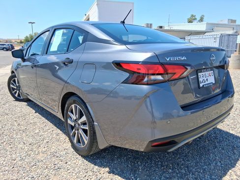 Used 2023 Nissan Versa S w/ S Plus Package FWD image 3