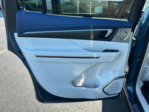 New 2026 Buick Enclave Avenir w/ Super Cruise Package image 7