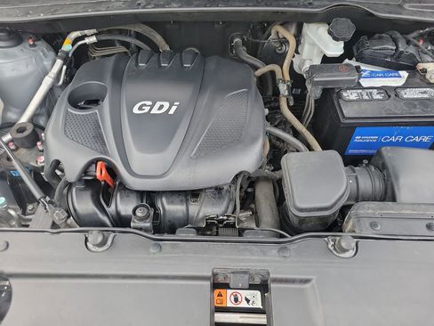 Used 2015 Hyundai Tucson SE image 30