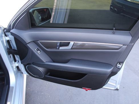 Used 2013 Mercedes-Benz C 63 AMG Sedan image 27