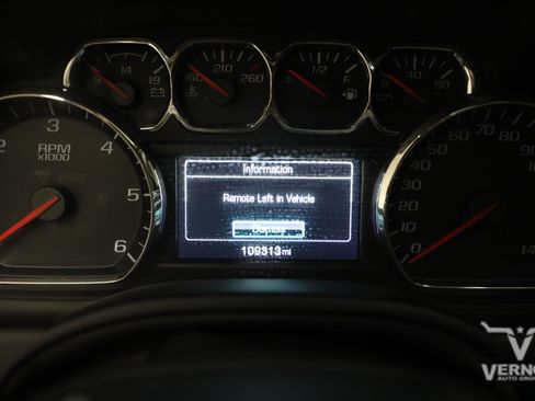 Used 2015 Chevrolet Suburban LTZ AWD/4WD image 9