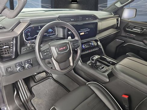 Used 2023 GMC Sierra 1500 AT4X AWD/4WD image 17