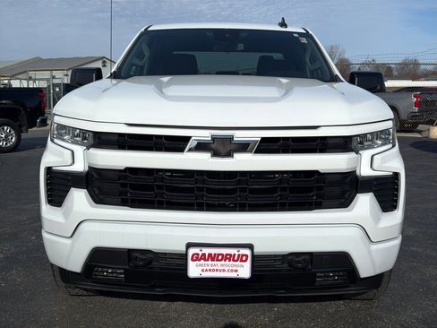 Used 2022 Chevrolet Silverado 1500 RST image 3