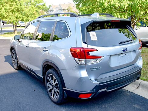 Used 2019 Subaru Forester Limited w/ Popular Package #3 AWD/4WD image 18