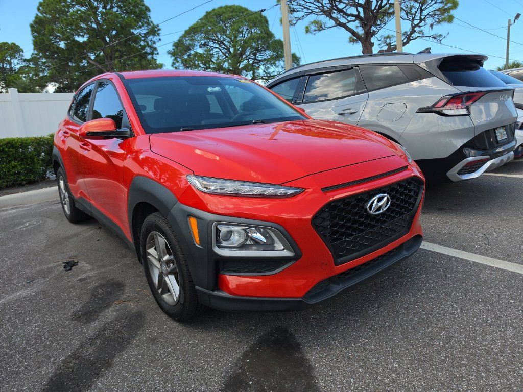 Used 2019 Hyundai Kona SE FWD image 2