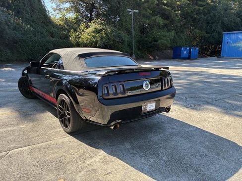 Used 2009 Ford Mustang GT Premium RWD image 17