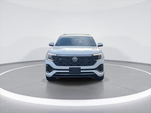 New 2026 Volkswagen Atlas Cross Sport SEL Premium R-Line AWD/4WD image 3