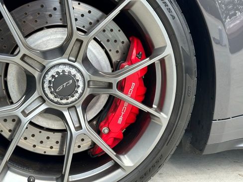 Used 2022 Porsche 911 GT3 image 41