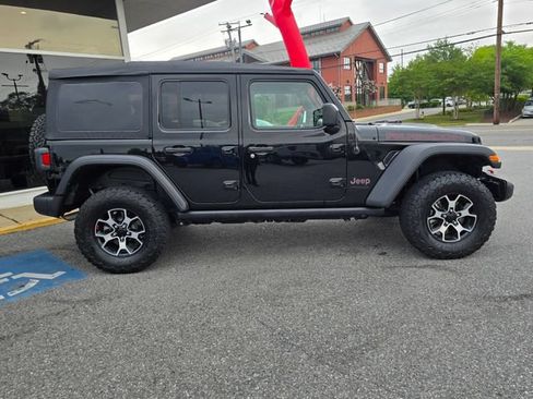Used 2022 Jeep Wrangler Unlimited Rubicon AWD/4WD image 38