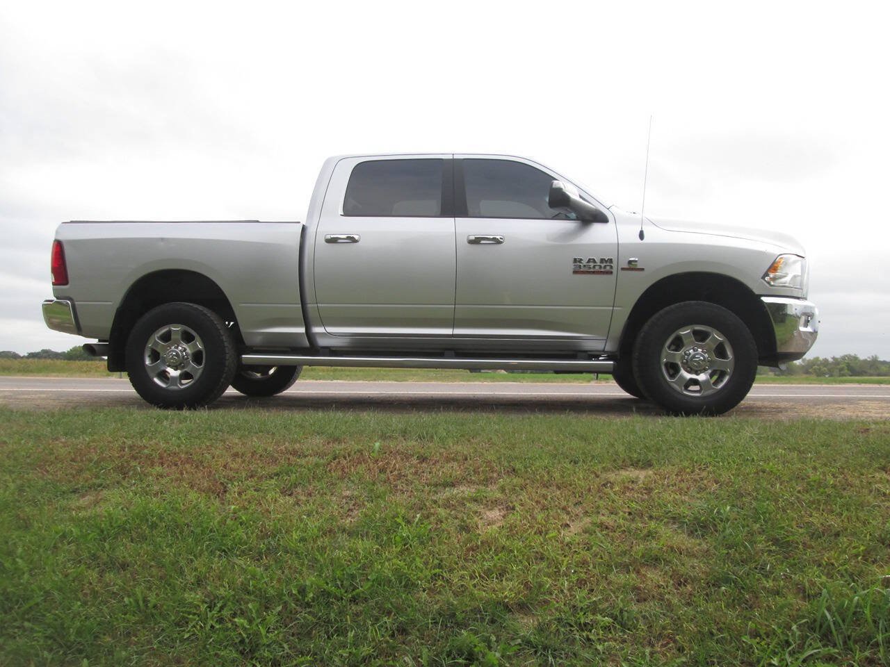 Used 2018 RAM 3500 Big Horn AWD/4WD image 5