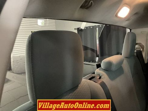 Used 2014 RAM 1500 Express AWD/4WD image 32