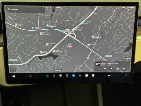 Used 2023 Tesla Model X image 22