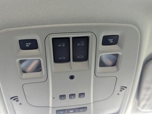 Used 2014 Chevrolet Malibu LT FWD image 25