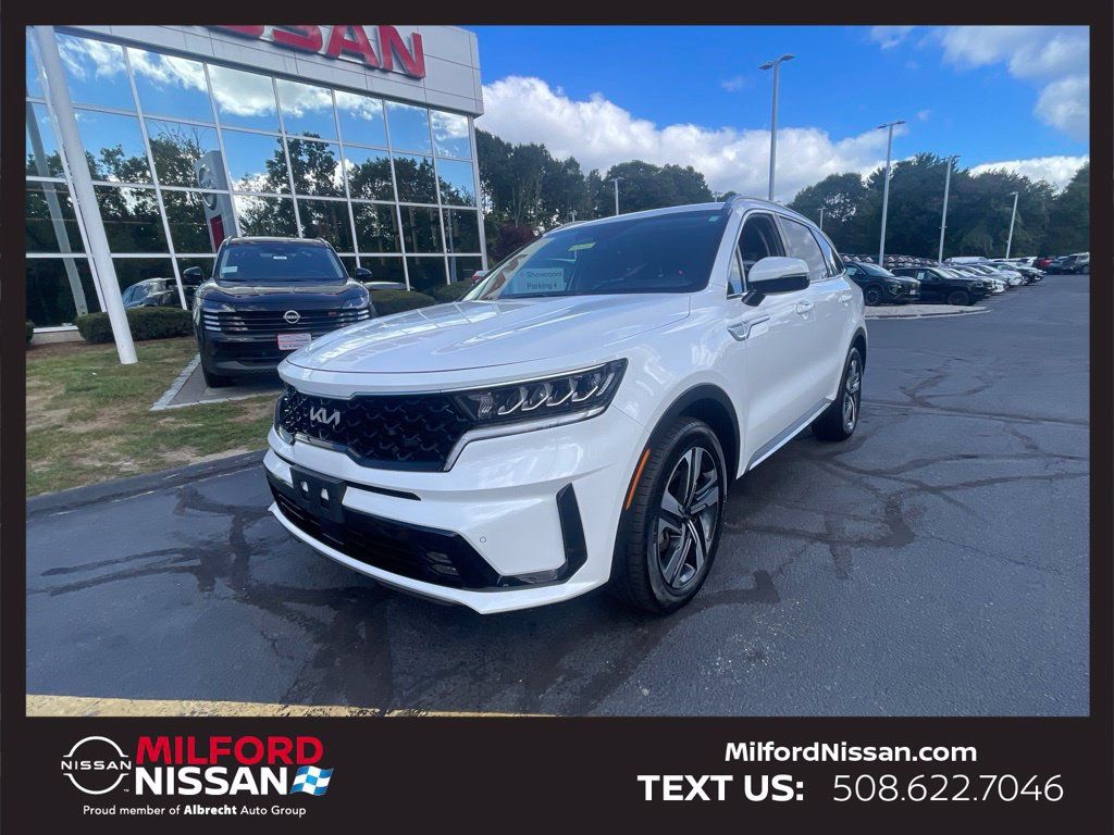Used 2023 Kia Sorento EX AWD/4WD image 1