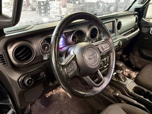Used 2023 Jeep Wrangler Willys image 8